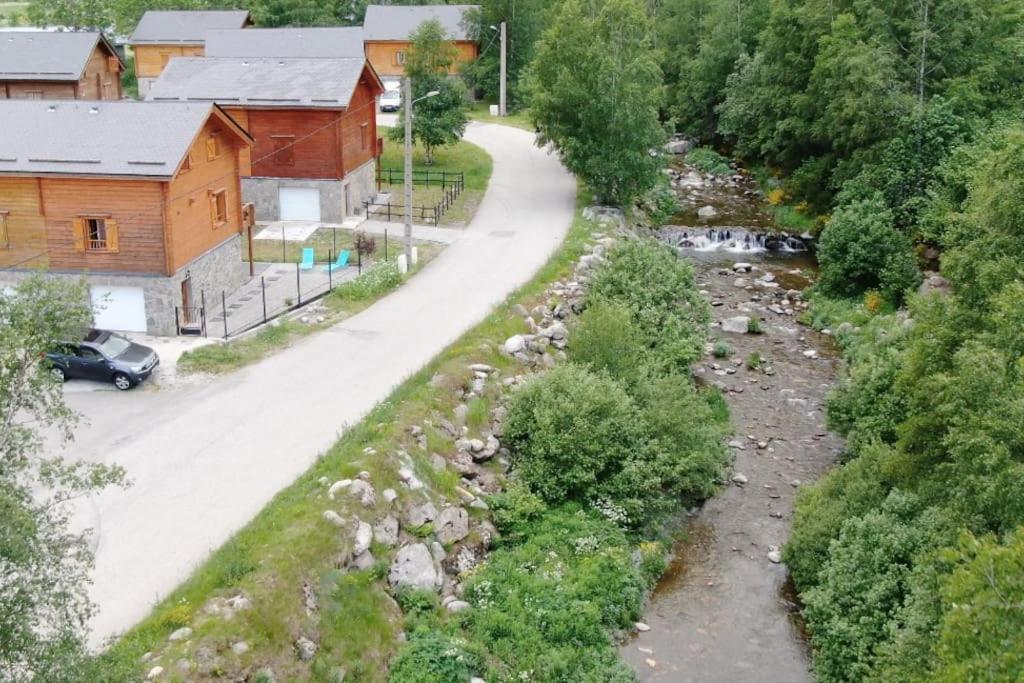 Chalet 6B Dans Les Pyrenees Proche D'Andorre LʼHospitalet-près-lʼAndorre Exterior foto